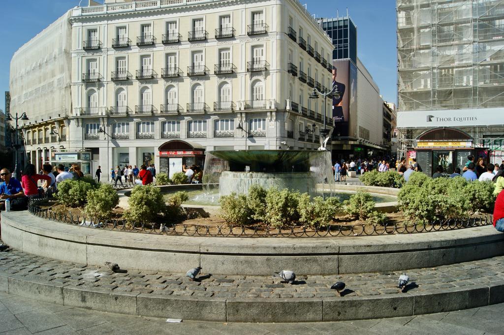 Apartamento Sol Madrid Luaran gambar