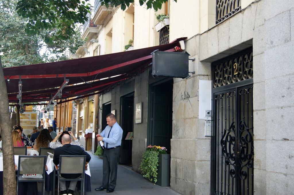 Apartamento Sol Madrid Luaran gambar